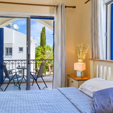 Evace Villa Protaras